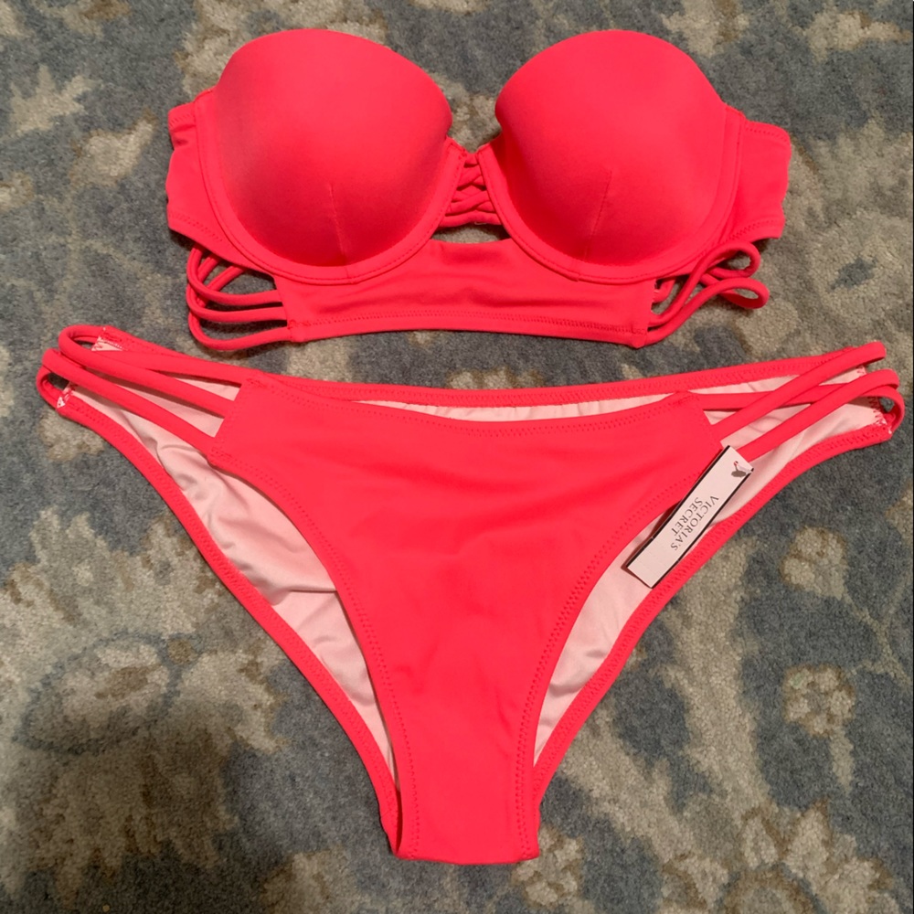 NEW Victoria Secret Bikini